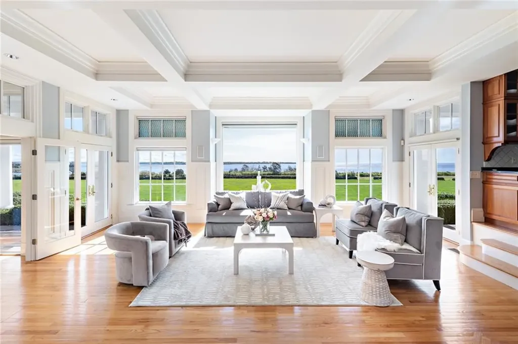 597 Beavertail Road Jamestown RI 02835