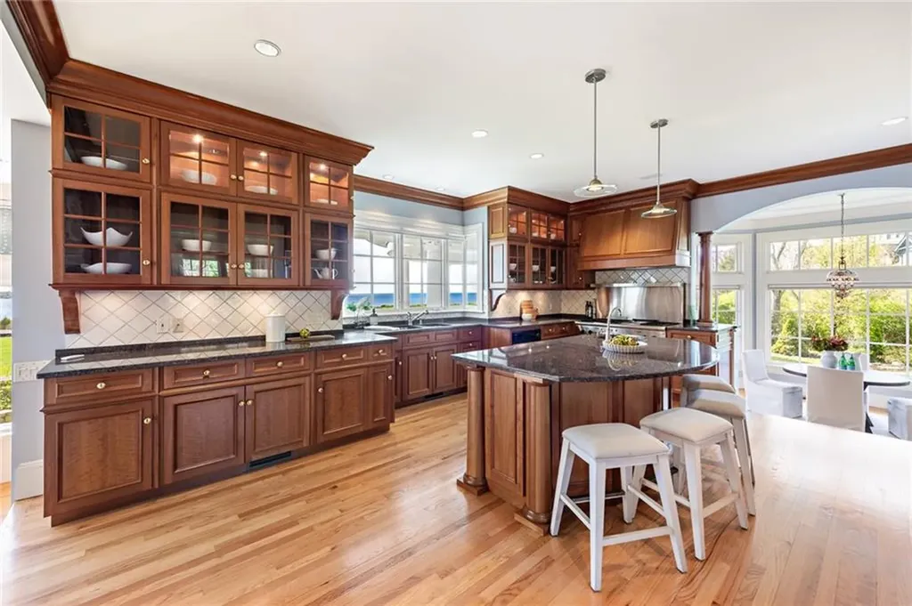 597 Beavertail Road Jamestown RI 02835