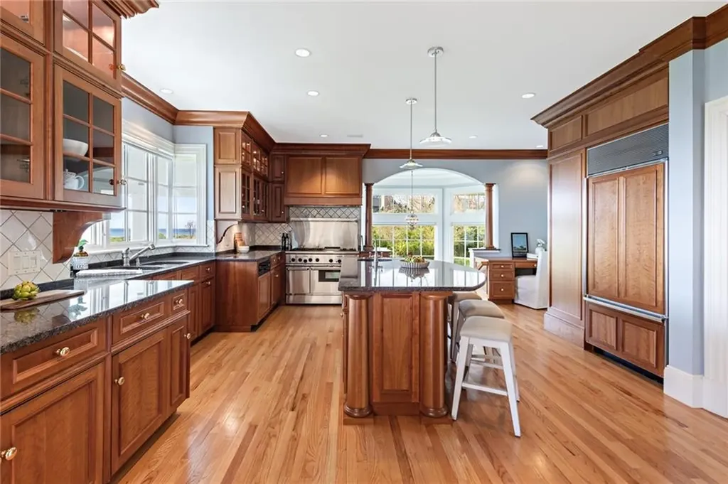 597 Beavertail Road Jamestown RI 02835