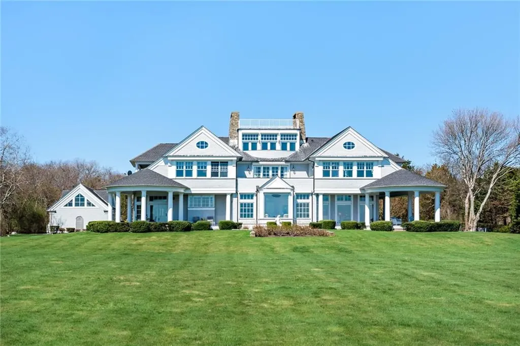 597 Beavertail Road Jamestown RI 02835