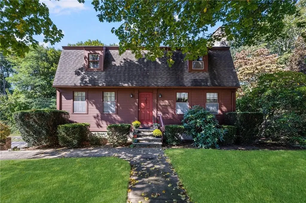 171 Beacon Avenue Jamestown RI 02835