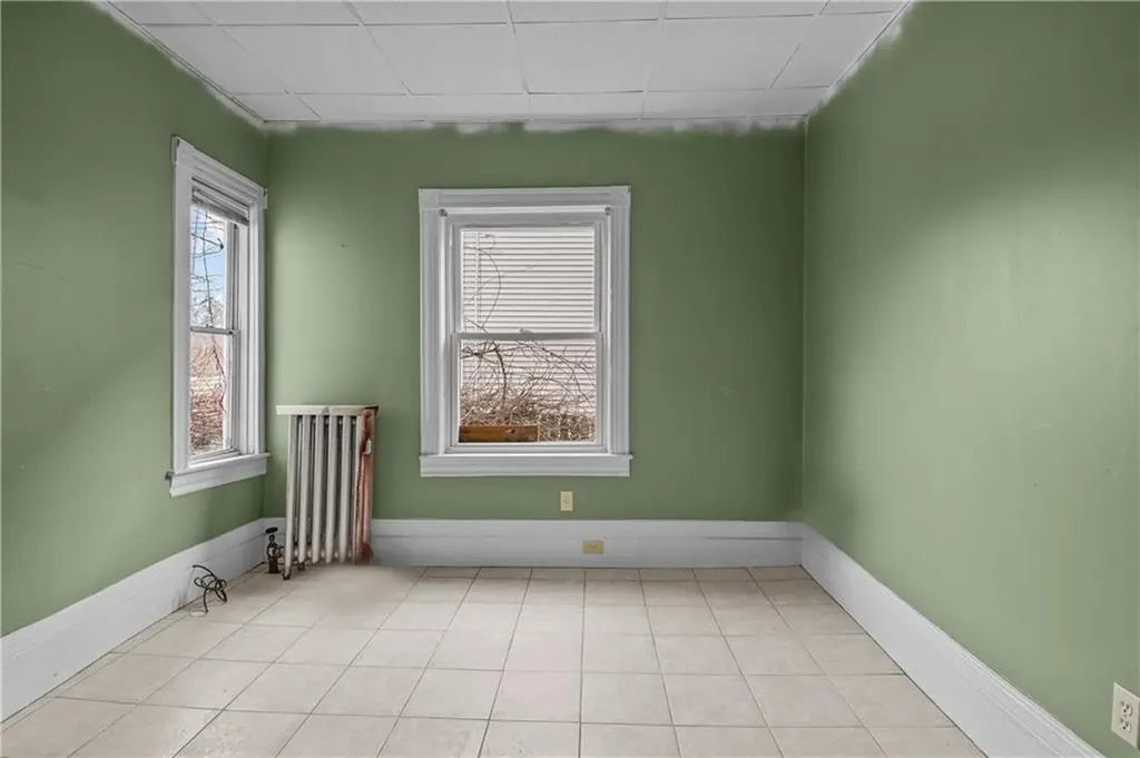 75 Detroit Avenue Providence RI 02907
