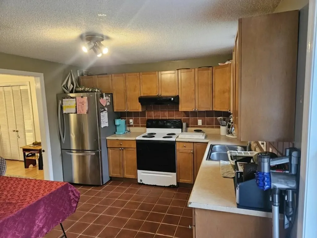 66 Charles Avenue Charlestown RI 02813