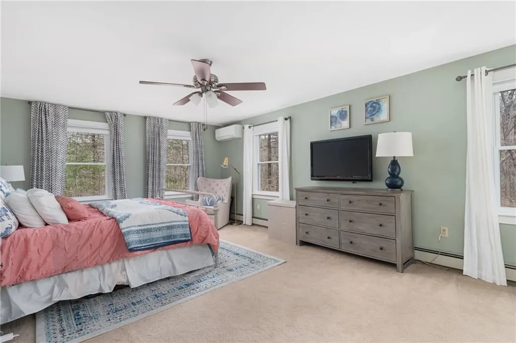 25 Sheffield Hill Road Exeter RI 02822