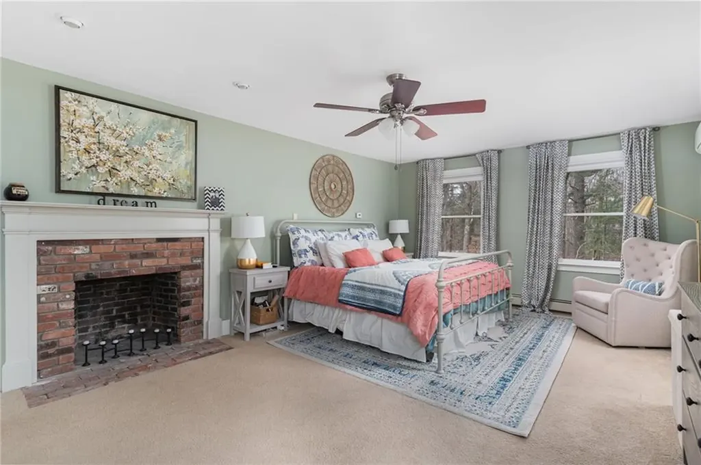 25 Sheffield Hill Road Exeter RI 02822