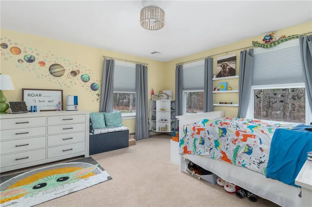 25 Sheffield Hill Road Exeter RI 02822