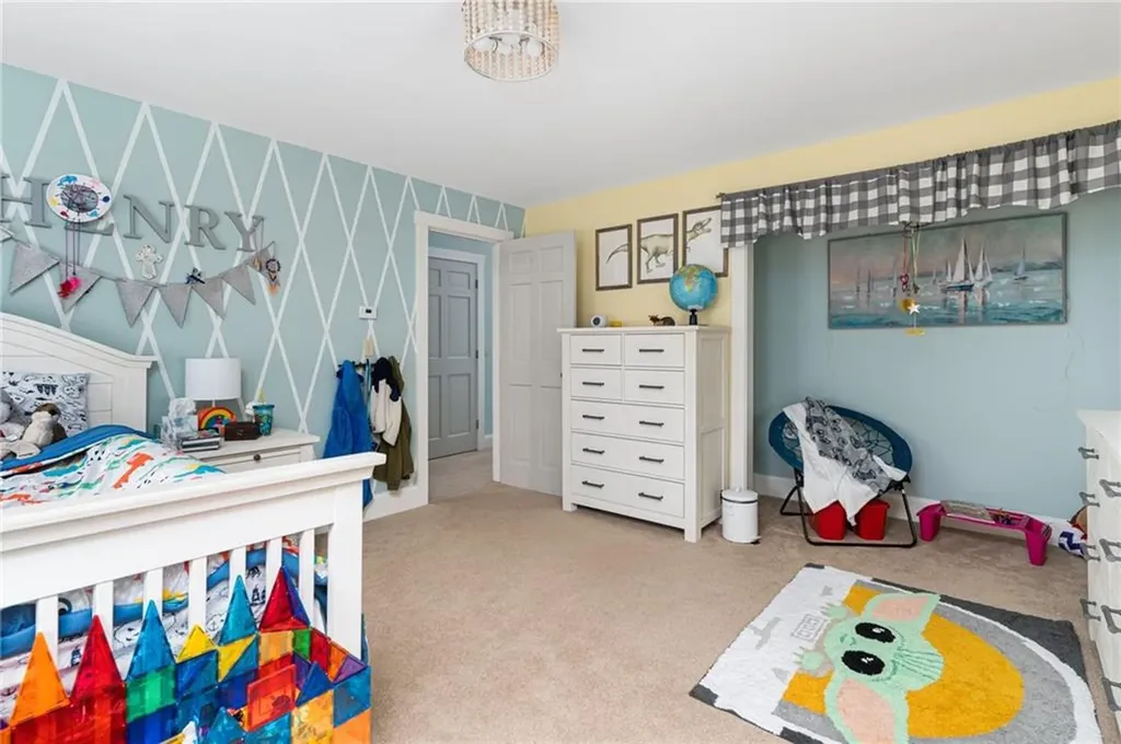 25 Sheffield Hill Road Exeter RI 02822