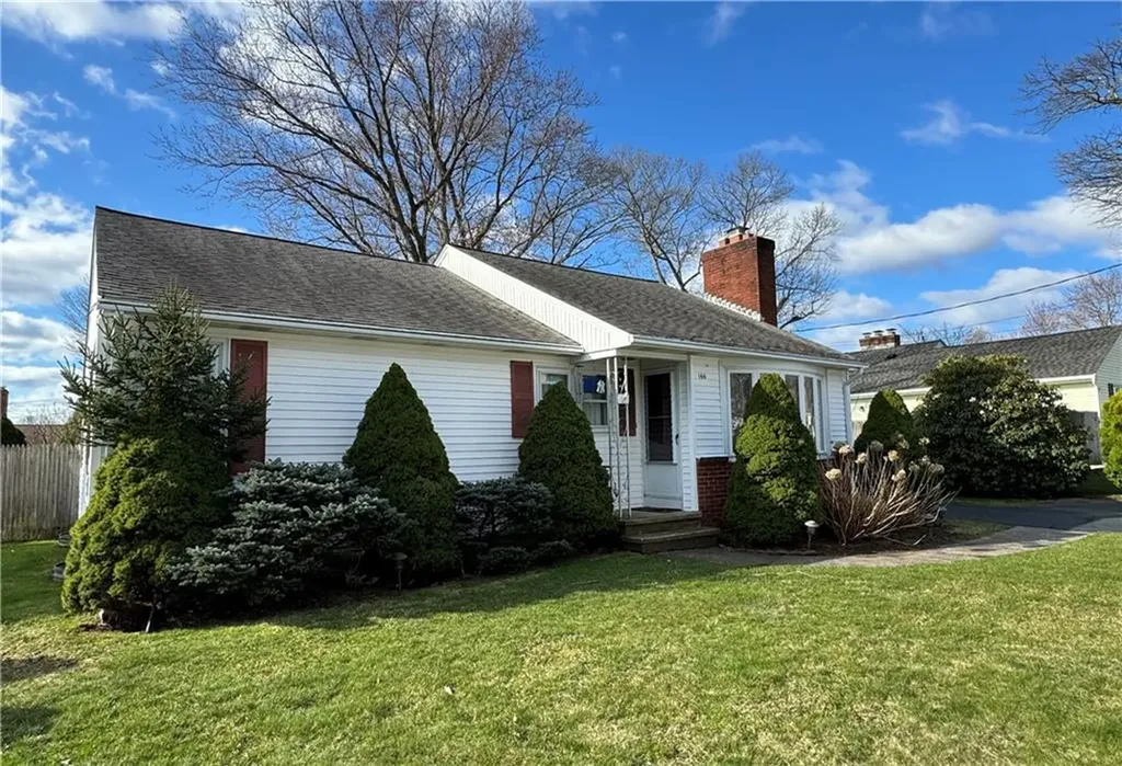 166 Old Willis Road Cumberland RI 02864