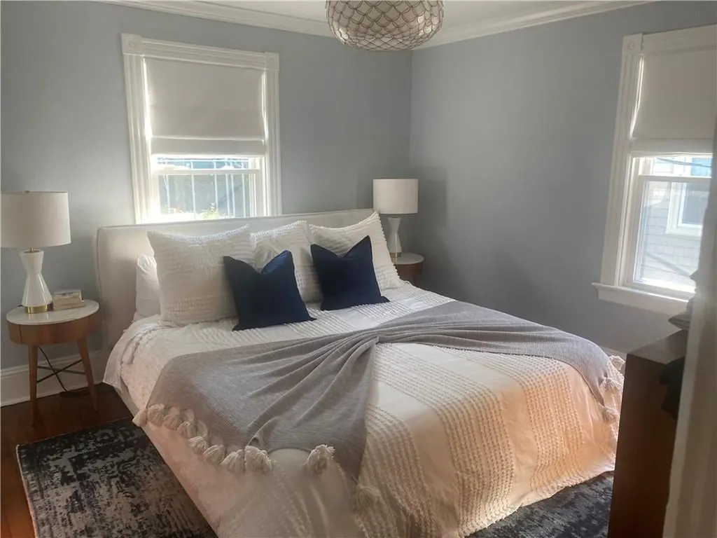 27 Mann Avenue Newport RI 02840