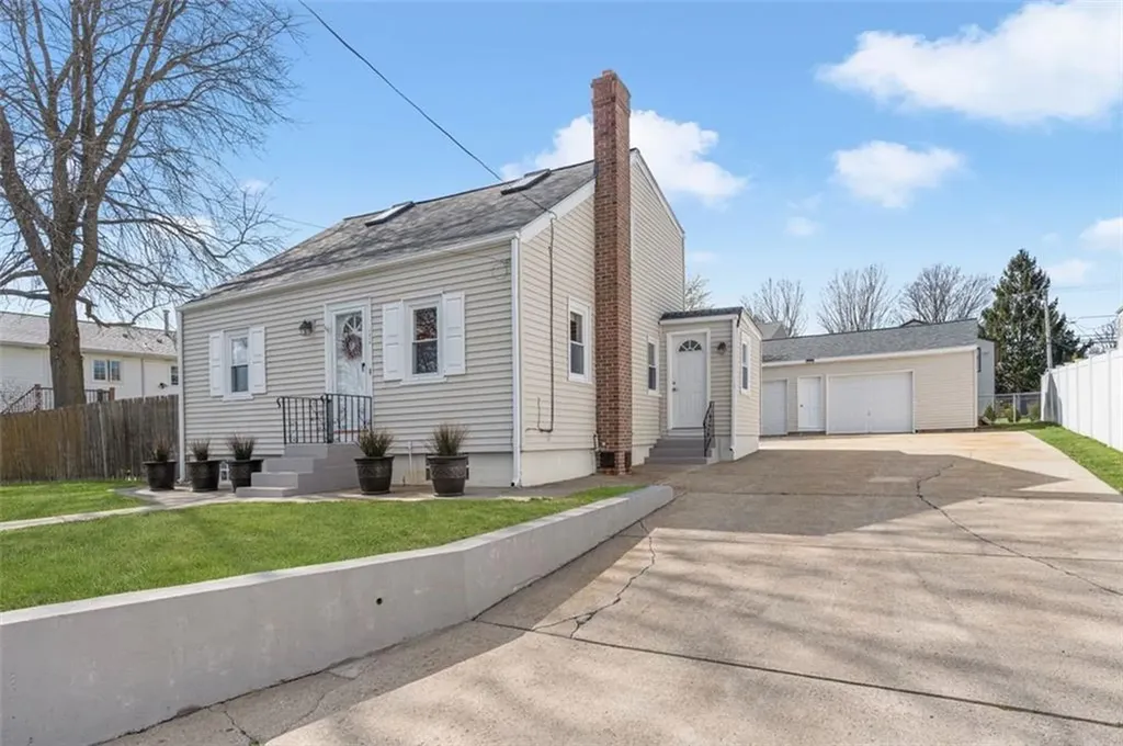 77 Baldwin Street Cumberland RI 02864
