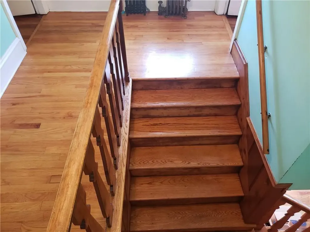 132 Carleton Street Providence RI 02908