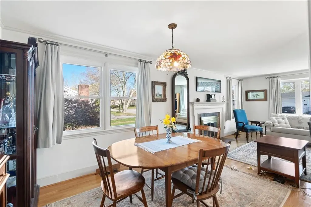 59 Greylock Road Bristol RI 02809