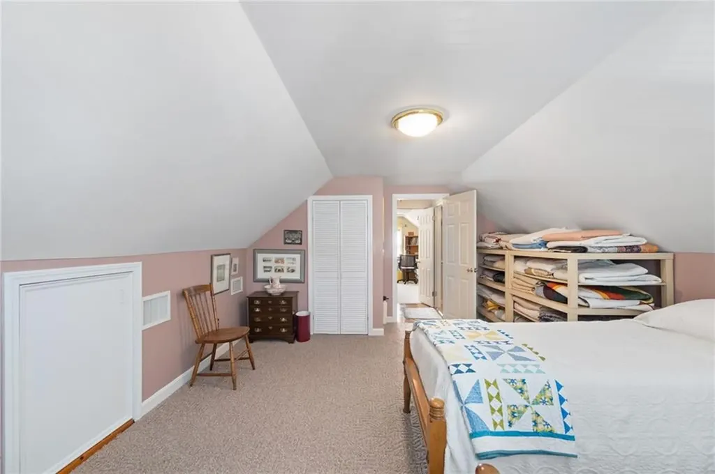 59 Greylock Road Bristol RI 02809