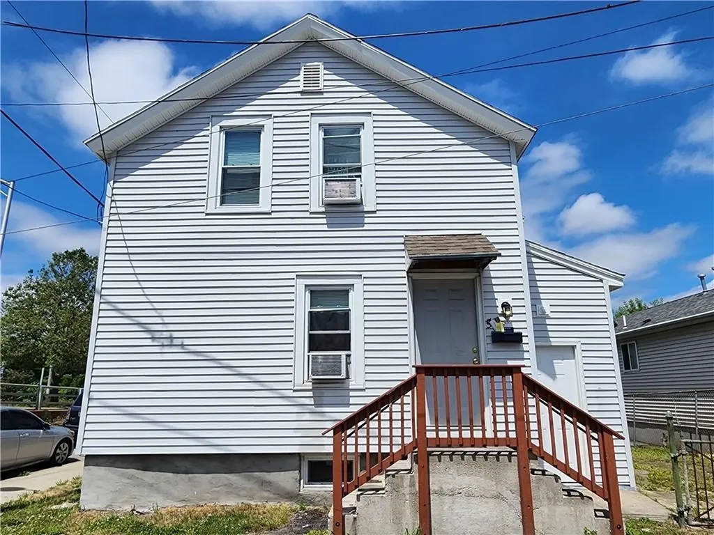 53 Ninigret Avenue Providence RI 02907