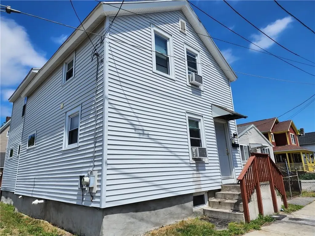 53 Ninigret Avenue Providence RI 02907