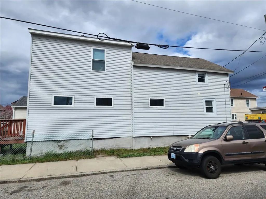 53 Ninigret Avenue Providence RI 02907