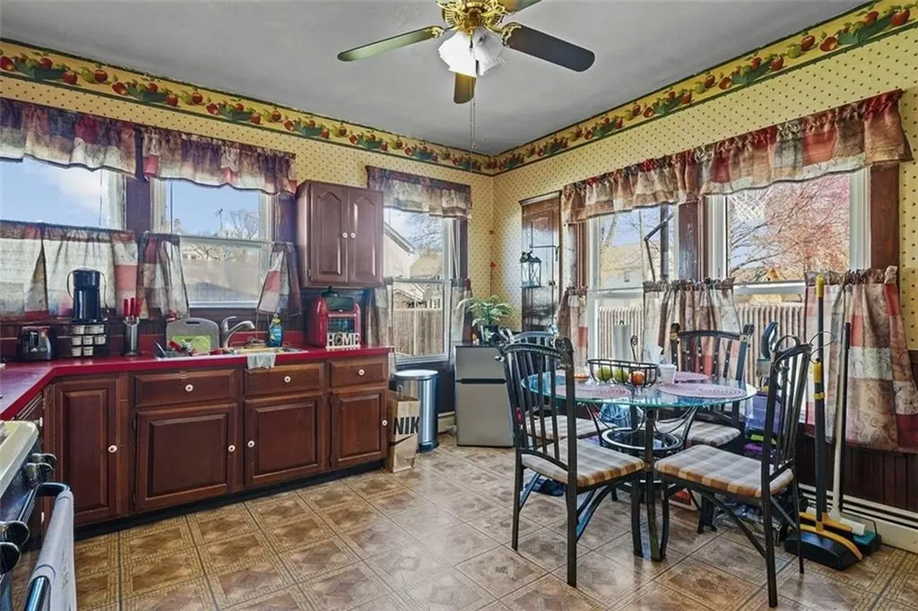 12 Gooding Street Pawtucket RI 02860