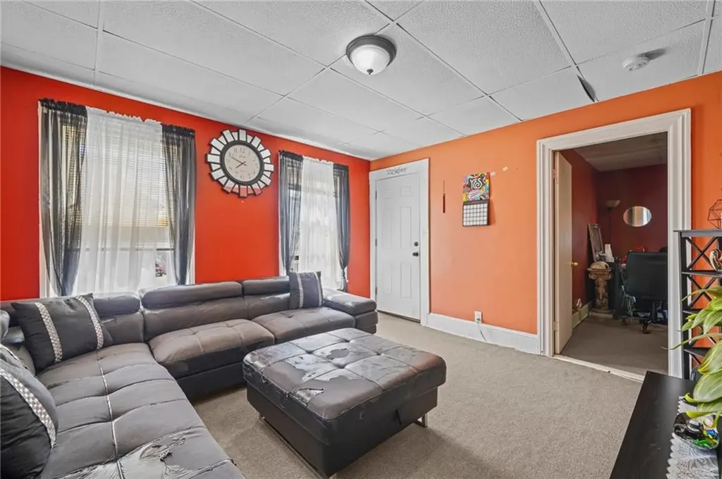 12 Gooding Street Pawtucket RI 02860