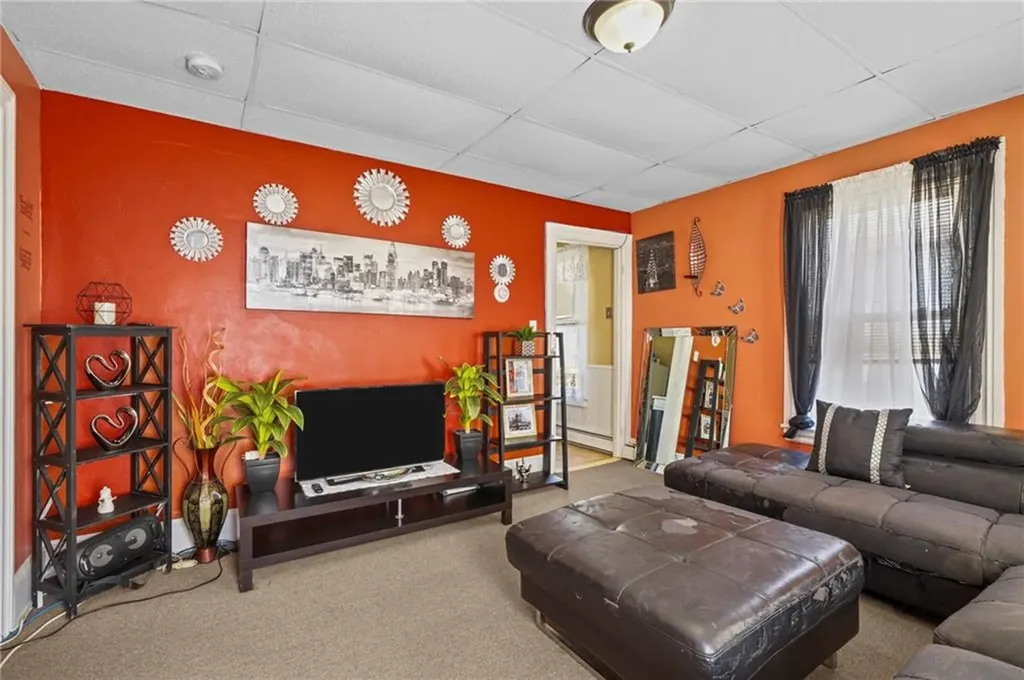 12 Gooding Street Pawtucket RI 02860