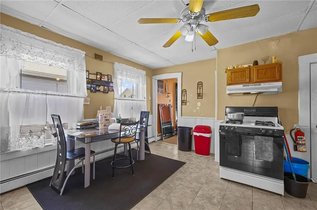 12 Gooding Street Pawtucket RI 02860