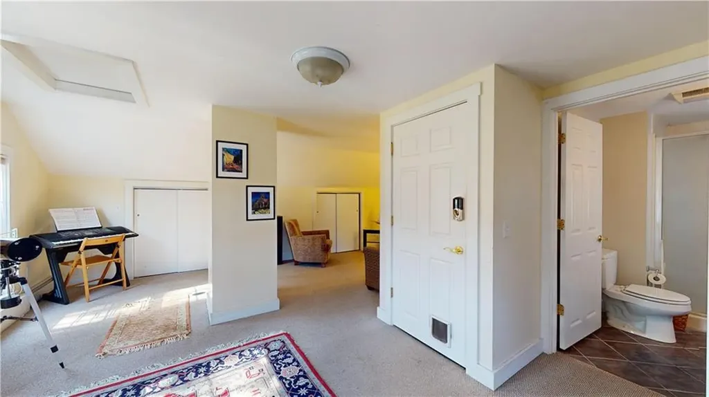 858 Lower River Road Lincoln RI 02865