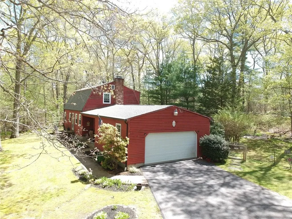 216 Laurel Lane South Kingstown RI 02892