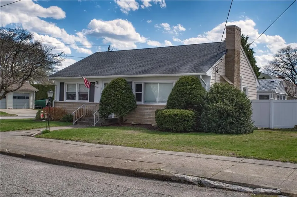82 Garland Avenue Cranston RI 02910