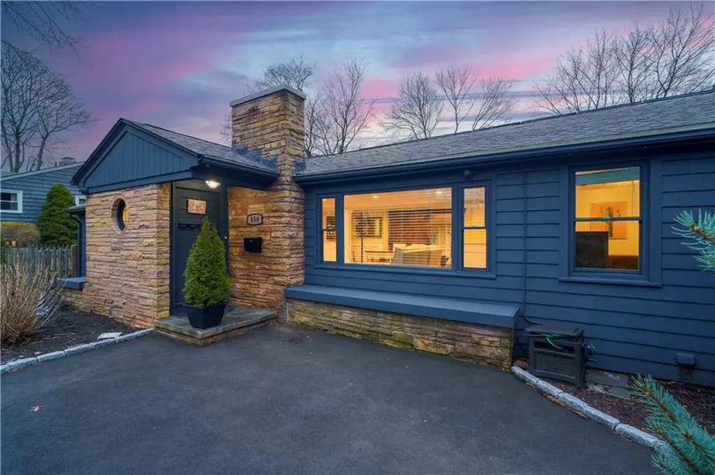 850 Narragansett Parkway Warwick RI 02888