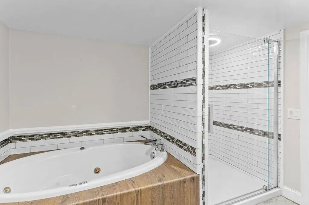 27 Field Avenue West Warwick RI 02893