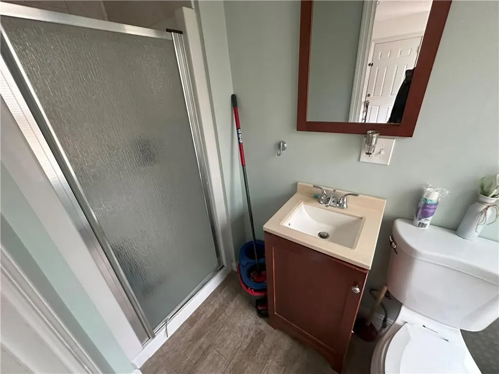 39 Camden Avenue Providence RI 02908