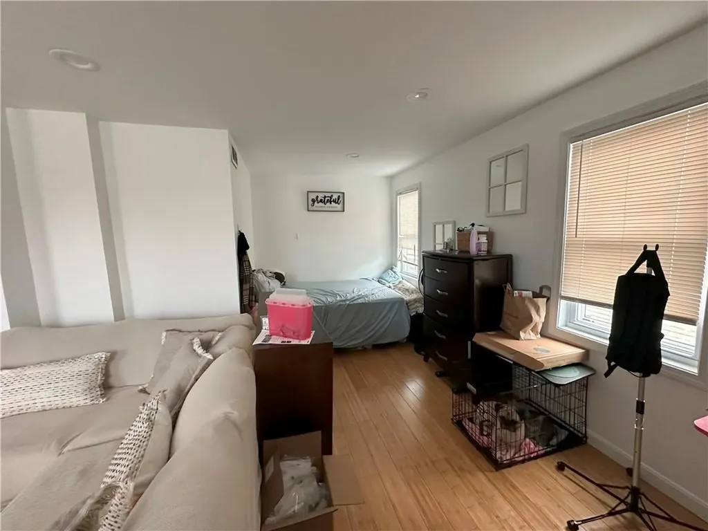 39 Camden Avenue Providence RI 02908