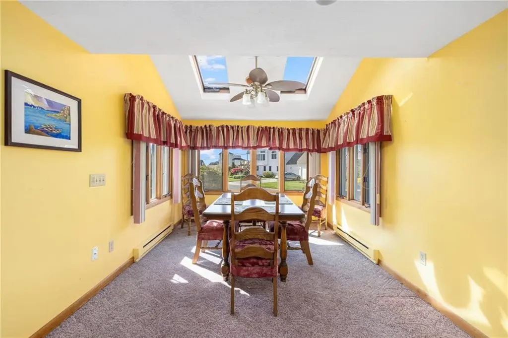 2 Major Arnold Road Narragansett RI 02882