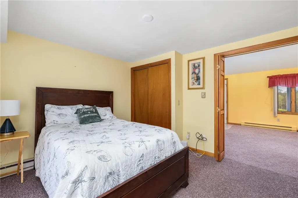 2 Major Arnold Road Narragansett RI 02882