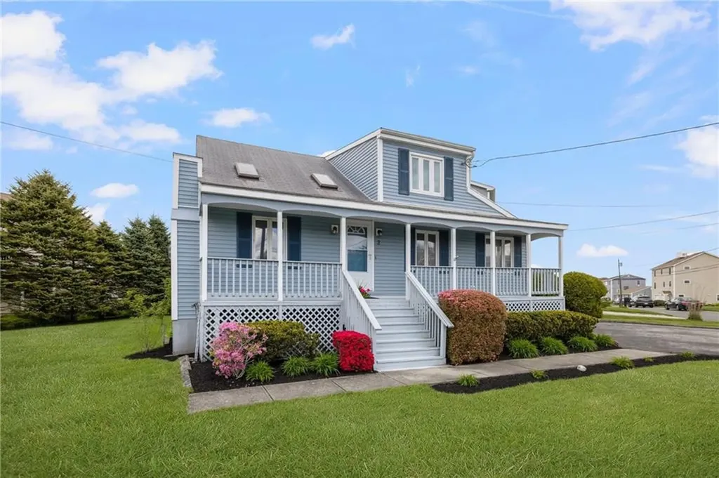 2 Major Arnold Road Narragansett RI 02882