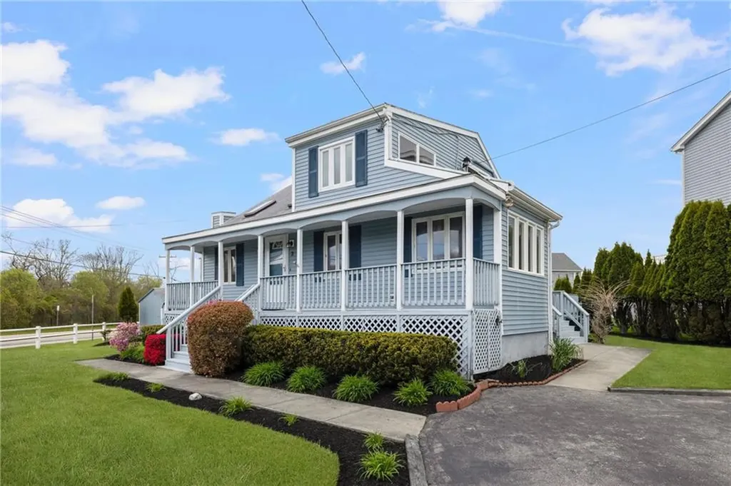 2 Major Arnold Road Narragansett RI 02882