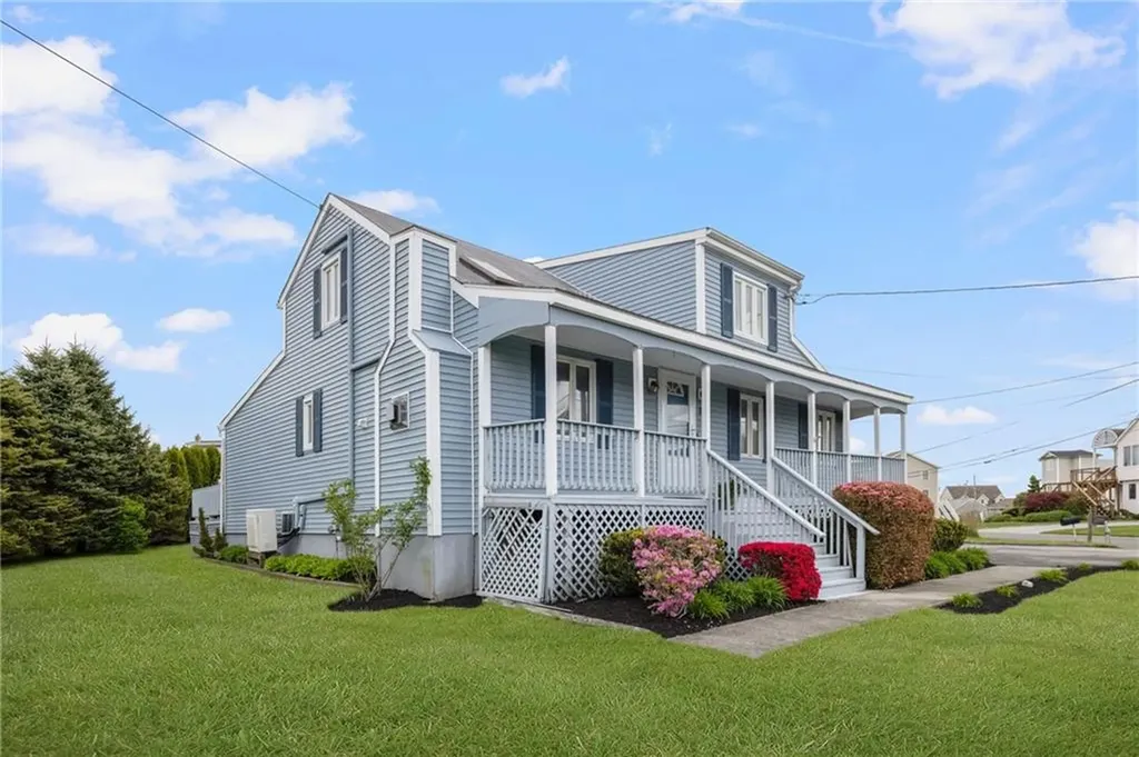 2 Major Arnold Road Narragansett RI 02882