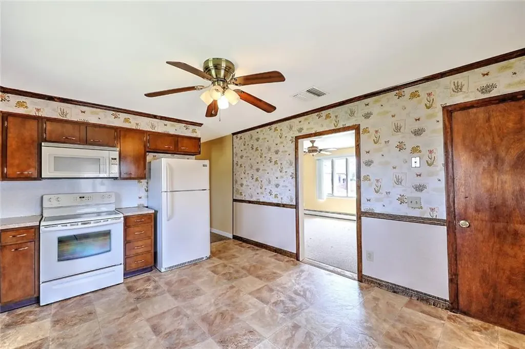 39 Santiago Street Providence RI 02907