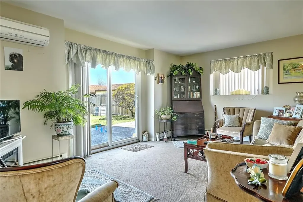39 Santiago Street Providence RI 02907