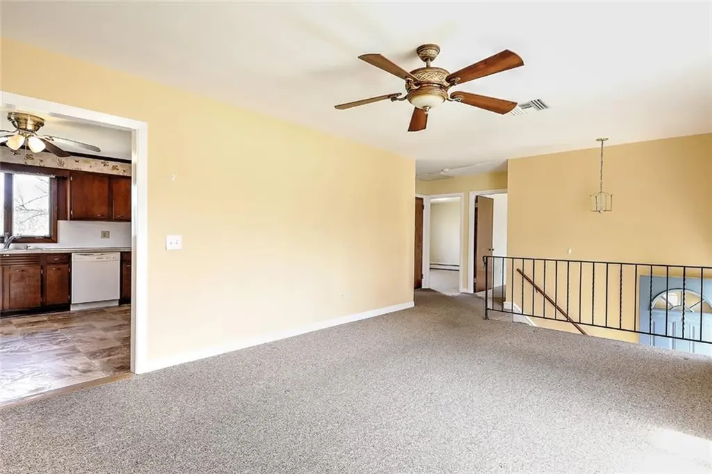 39 Santiago Street Providence RI 02907