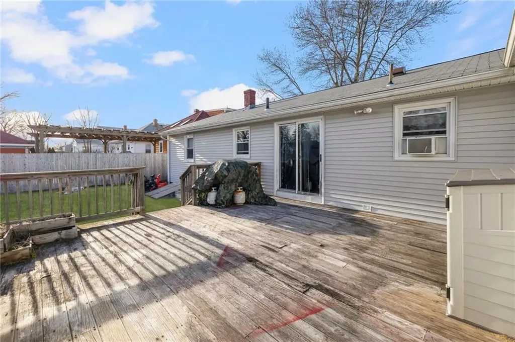 66 Benedict Road Warwick RI 02888