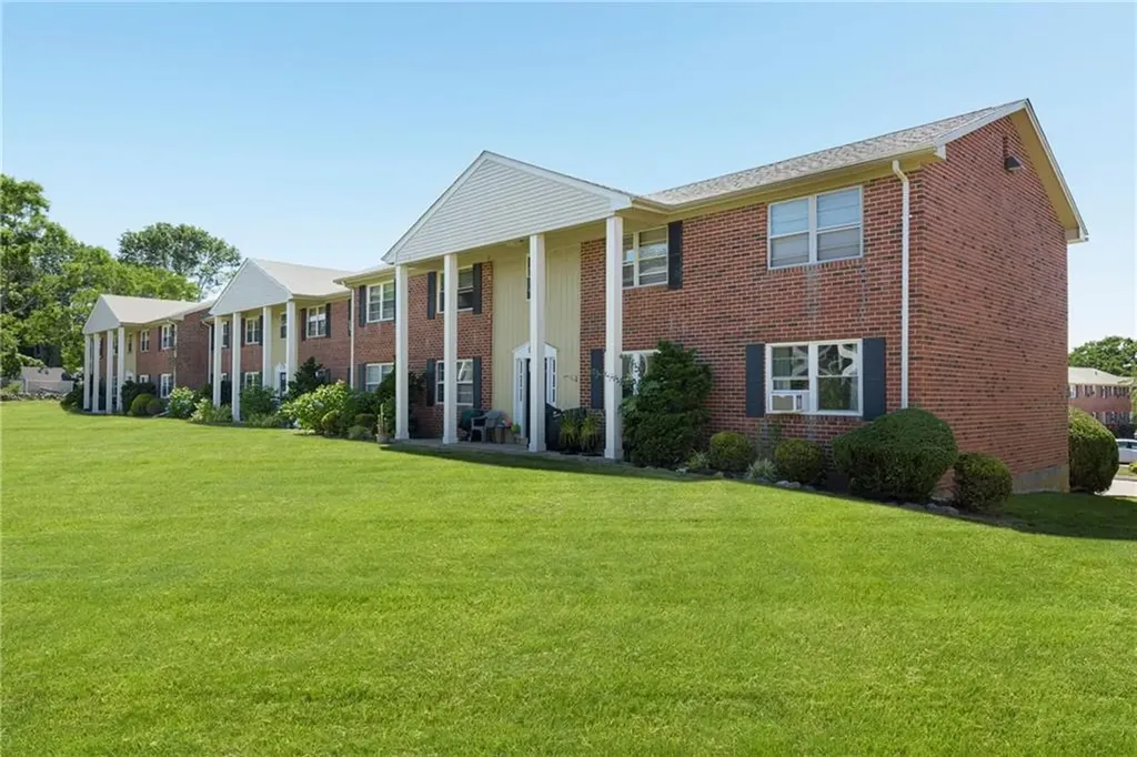 70 Carroll Avenue Newport RI 02840