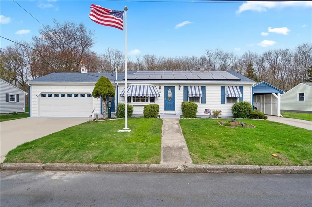 59 Halsey Road Woonsocket RI 02895