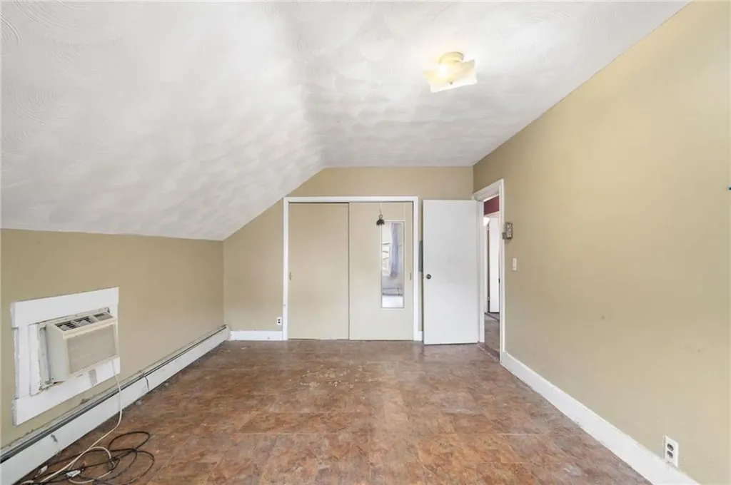 9 Bend Street Providence RI 02909
