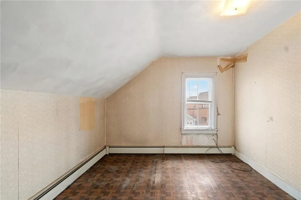 9 Bend Street Providence RI 02909