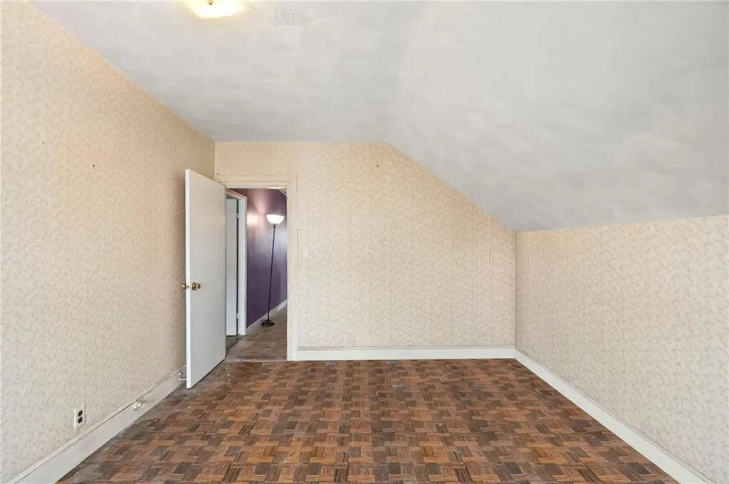 9 Bend Street Providence RI 02909