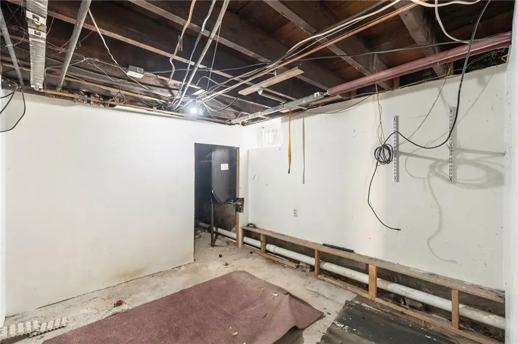 9 Bend Street Providence RI 02909