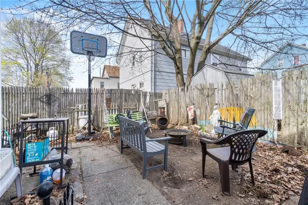 9 Bend Street Providence RI 02909