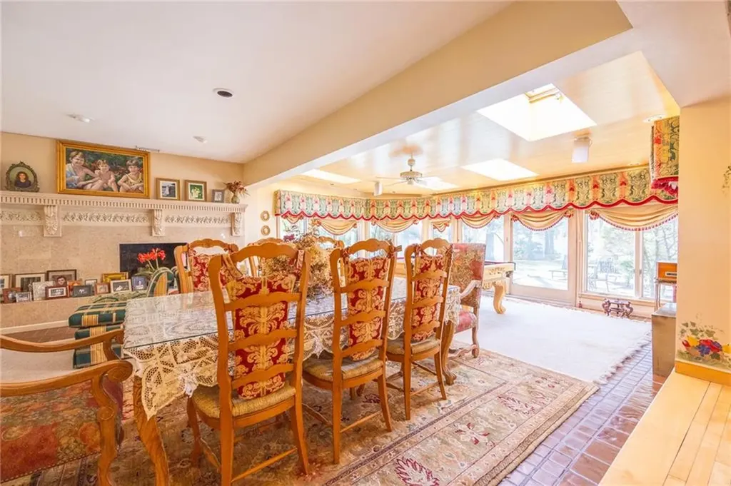 35 Angell Road Lincoln RI 02865