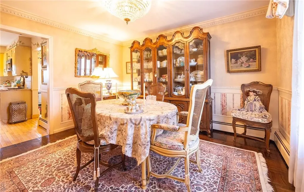 35 Angell Road Lincoln RI 02865