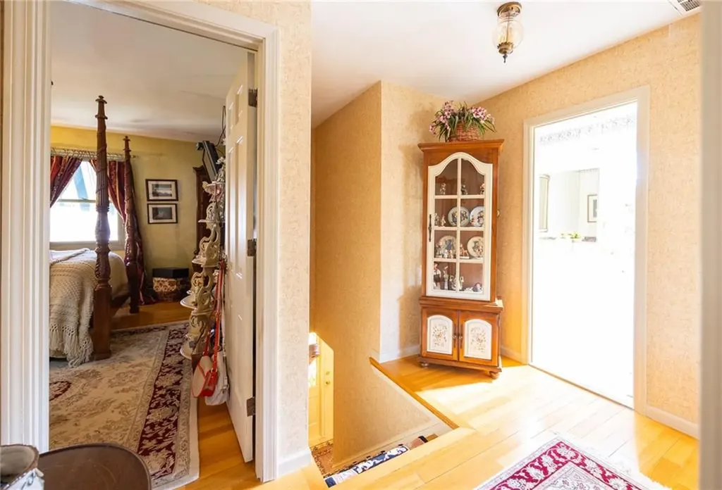 35 Angell Road Lincoln RI 02865